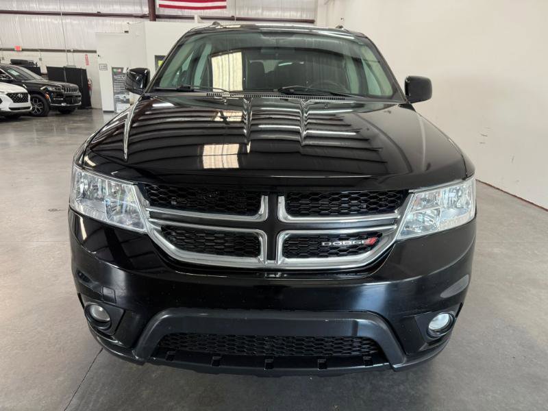 Used 2018 Dodge Journey SXT image 5