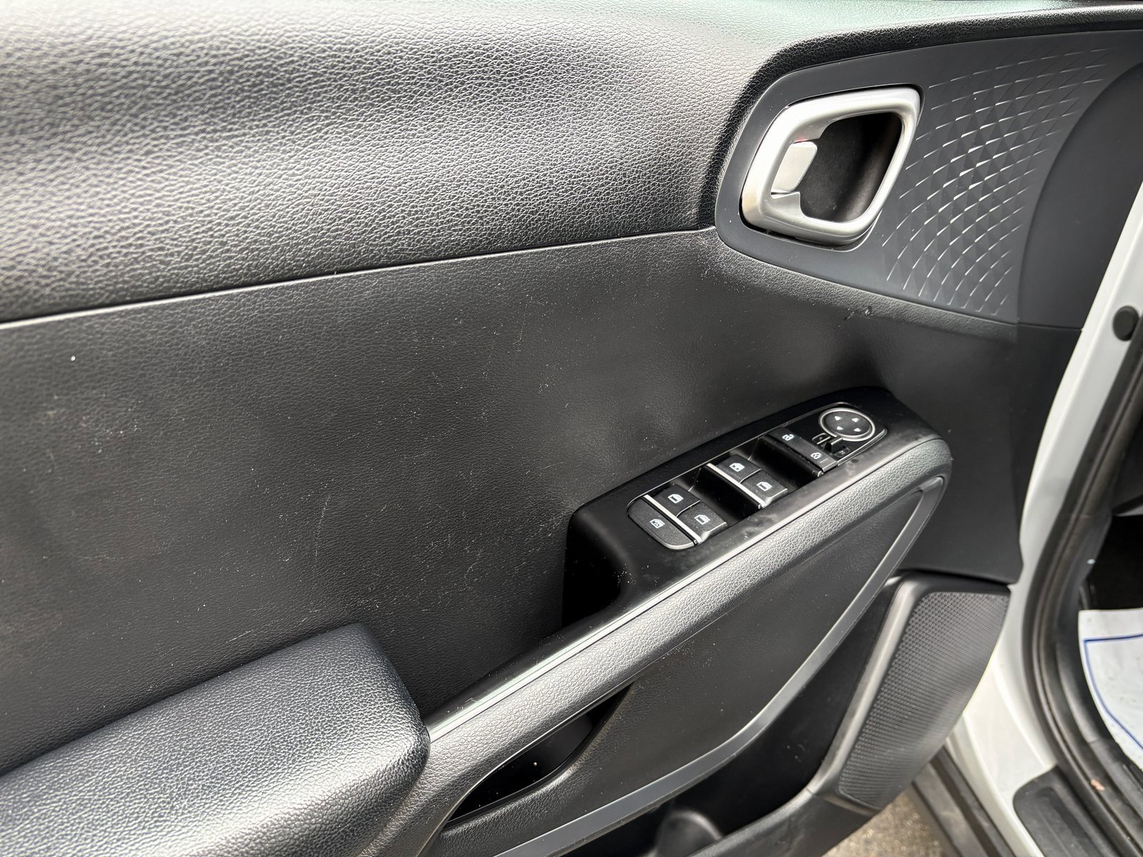 Used 2021 Kia Soul S image 14