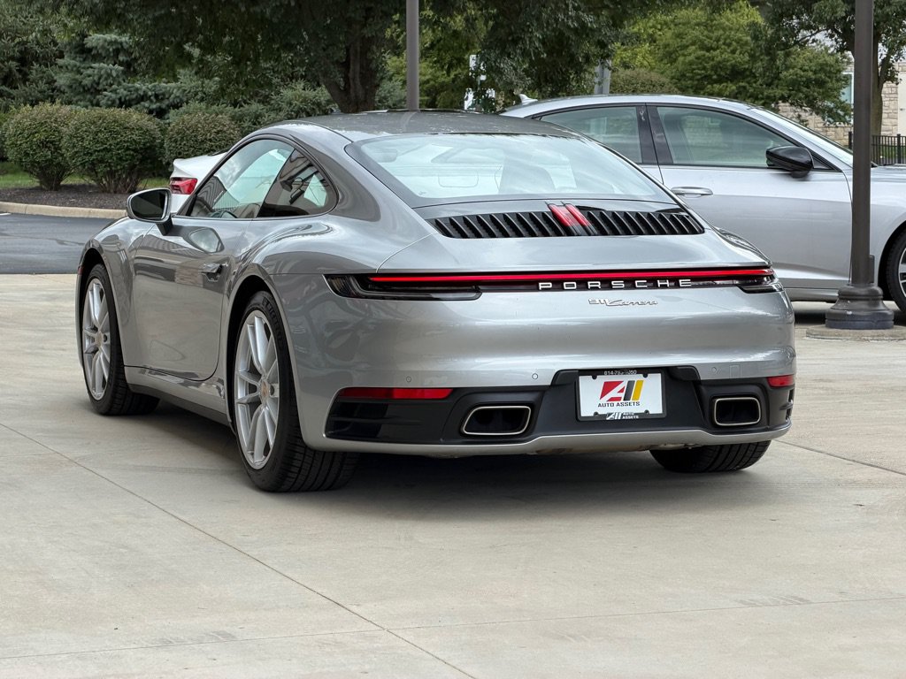 Used 2021 Porsche 911 Carrera w/ Premium Package RWD image 9