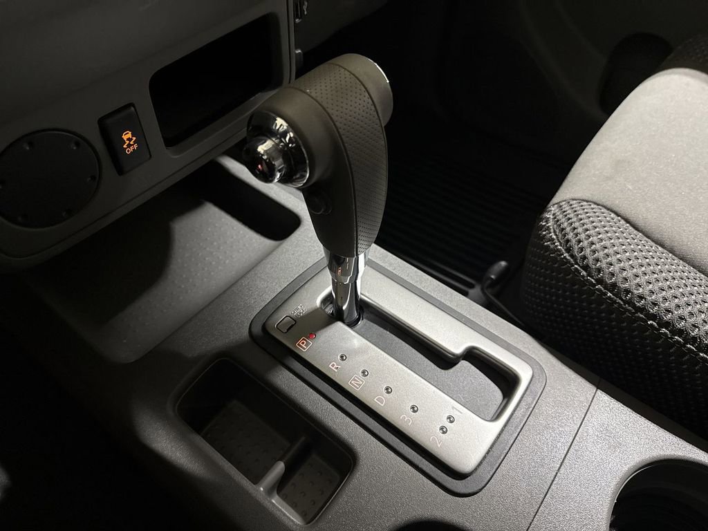 Used 2019 Nissan Frontier Desert Runner image 17