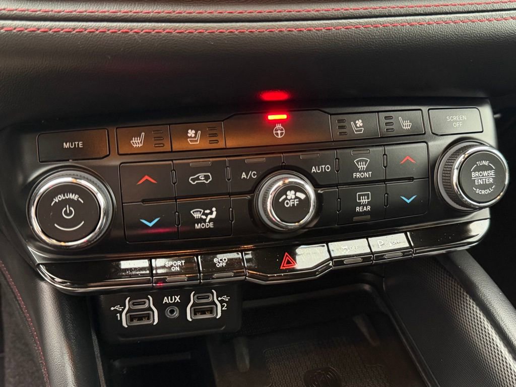 Certified 2024 Dodge Durango R/T image 26