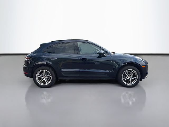 Used 2019 Porsche Macan AWD/4WD image 8