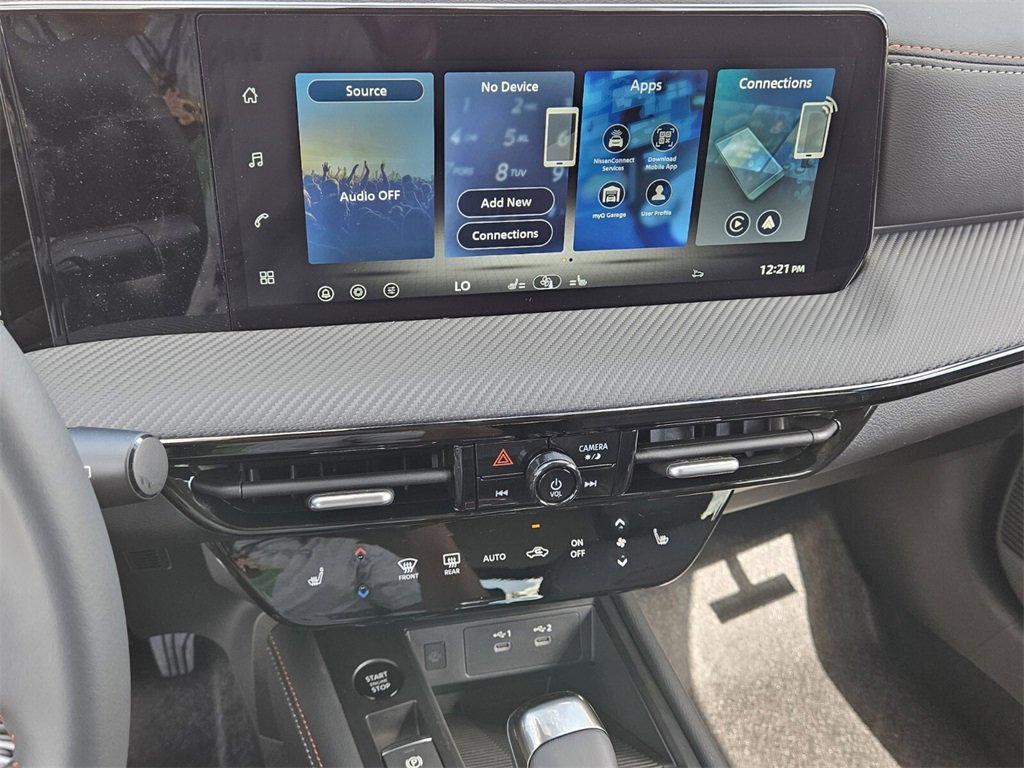 New 2026 Nissan Kicks SR w/ Cold Weather Package image 20