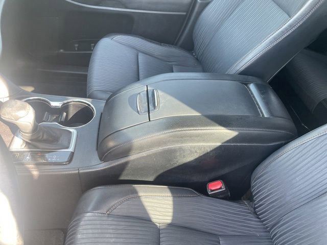 Used 2015 Toyota Highlander LE image 28