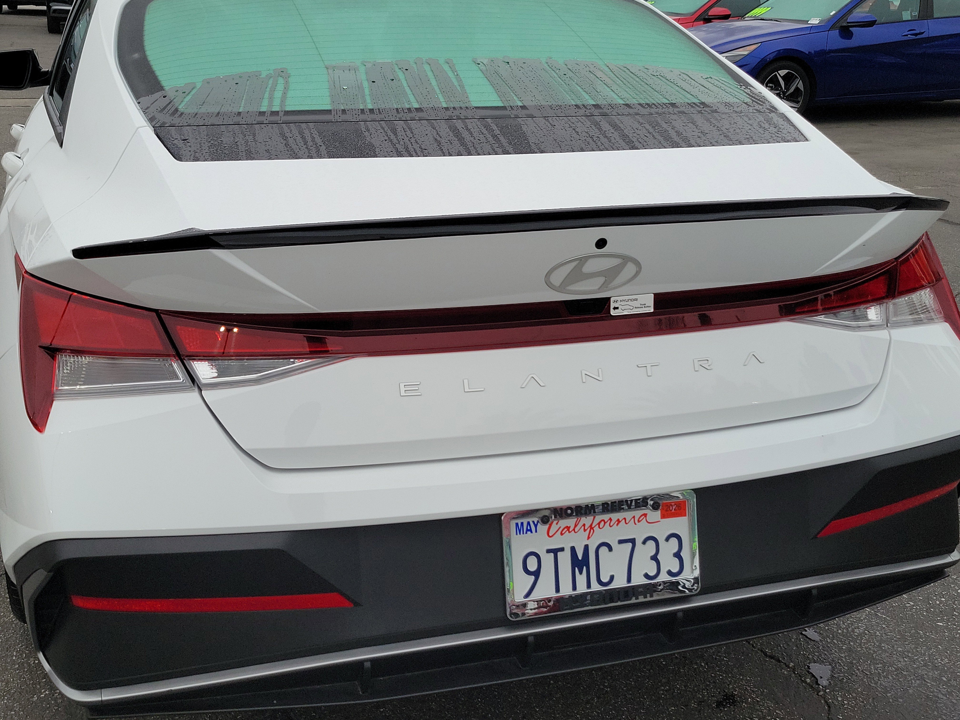 Certified 2025 Hyundai Elantra Sport image 23