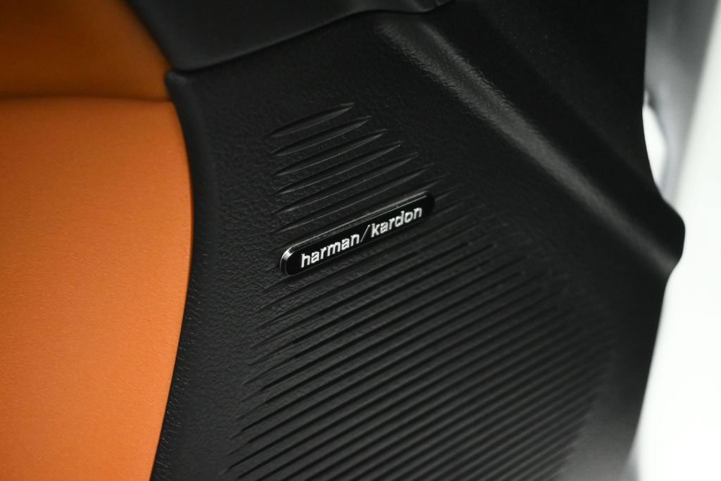 Used 2023 Dodge Challenger SRT Hellcat RWD image 38