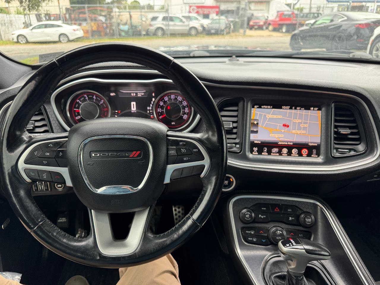 Used 2015 Dodge Challenger R/T Plus RWD image 17