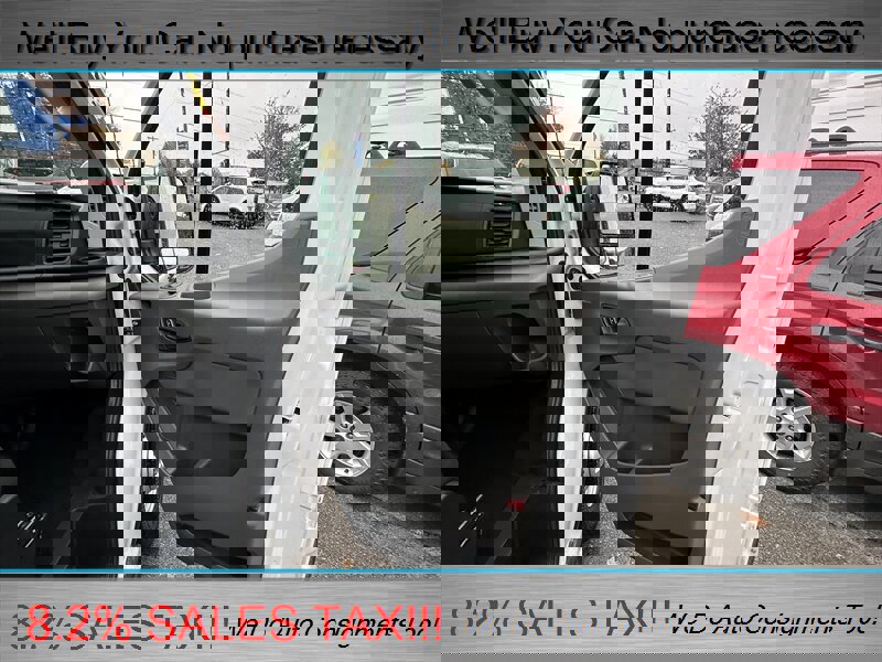 Used 2025 Ford Transit 350 XLT image 14