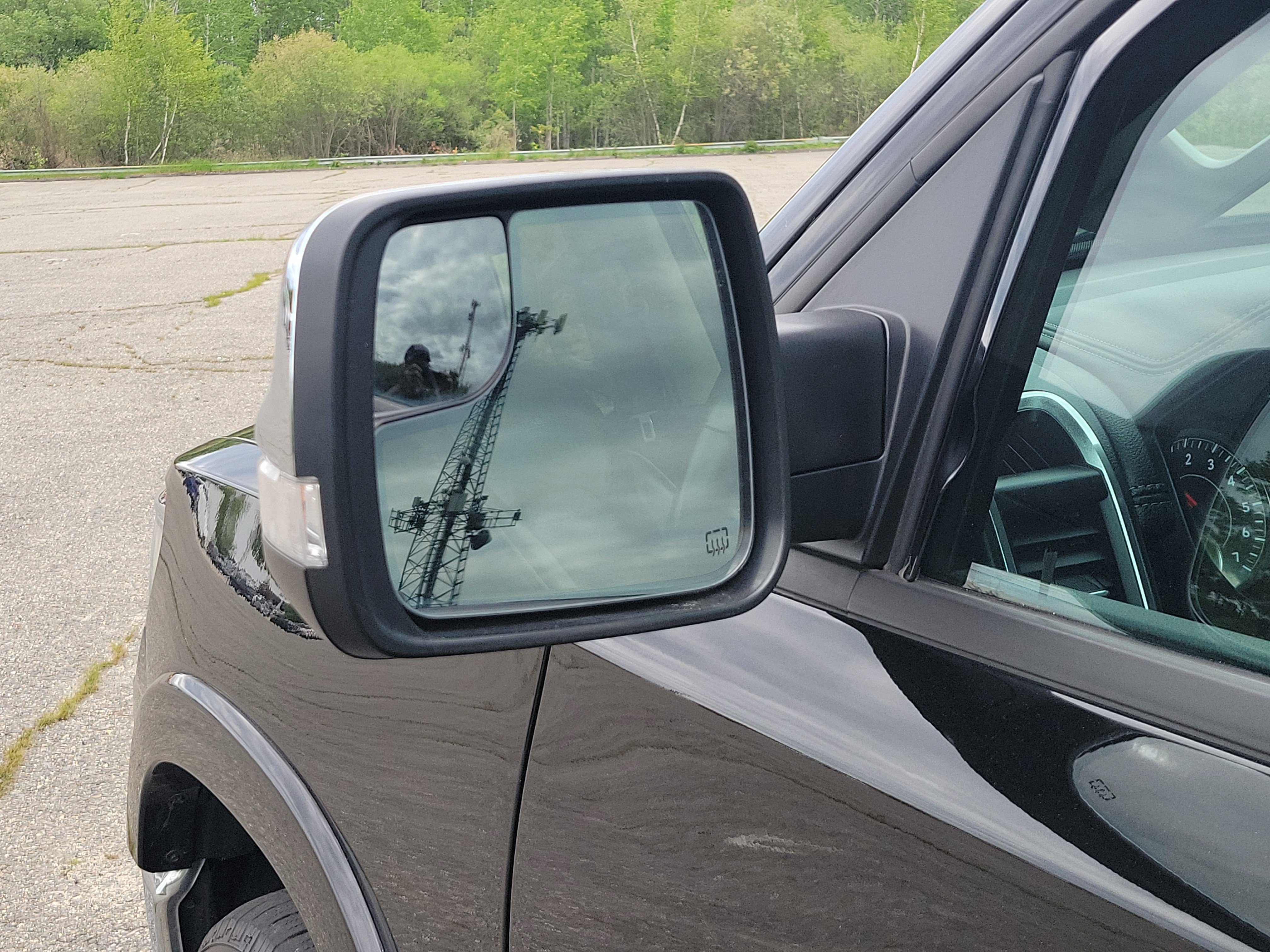 Used 2022 RAM 1500 Laramie AWD/4WD image 10