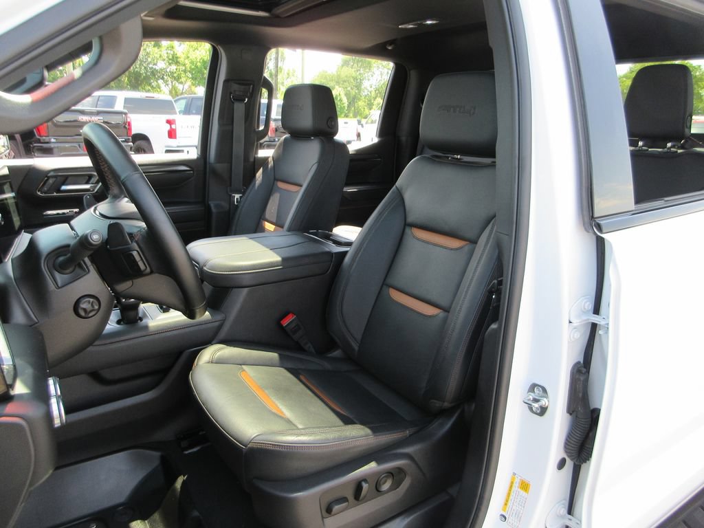 Certified 2025 GMC Sierra 1500 AT4 w/ AT4 Premium Package AWD/4WD image 23