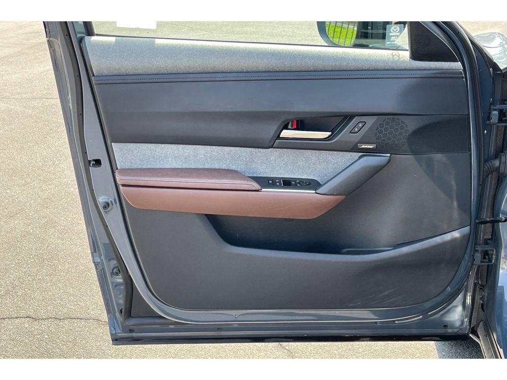 Certified 2022 MAZDA MX-30 Electric w/ Premium Plus Pkg FWD image 12