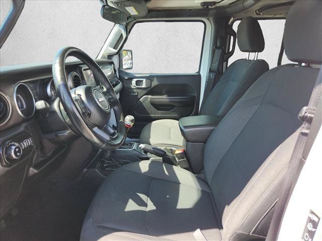 Used 2020 Jeep Gladiator Sport w/ Quick Order Package 23S AWD/4WD image 12