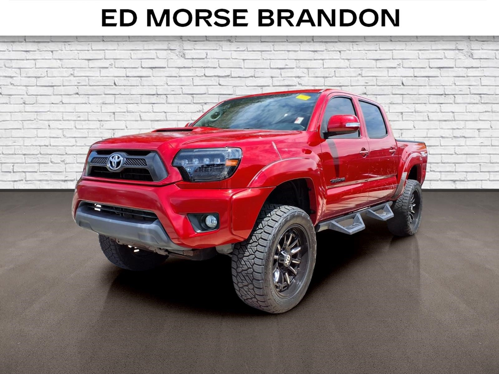 Used 2015 Toyota Tacoma PreRunner w/ TRD Sport Package RWD image 1