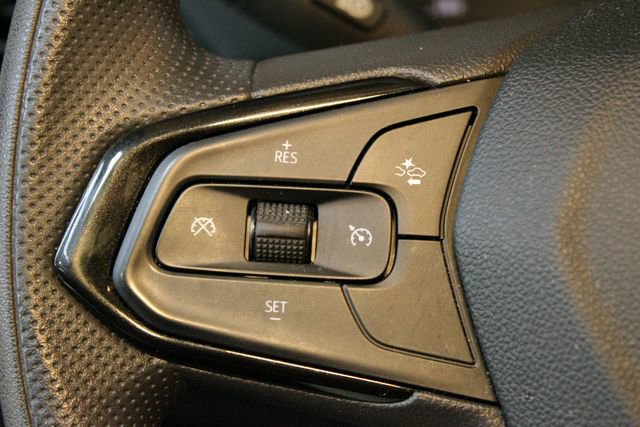 Used 2022 Chevrolet TrailBlazer LT w/ Convenience Package FWD image 19