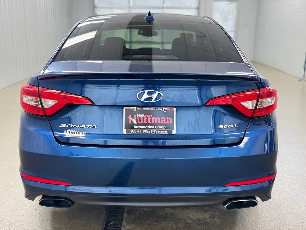 Used 2017 Hyundai Sonata Sport w/ Value Edition Package 02 FWD image 6