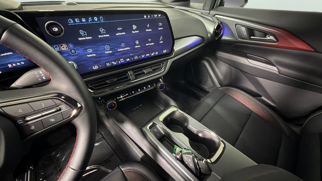 Certified 2026 Chevrolet Equinox EV RS w/ Convenience Package II AWD/4WD image 19