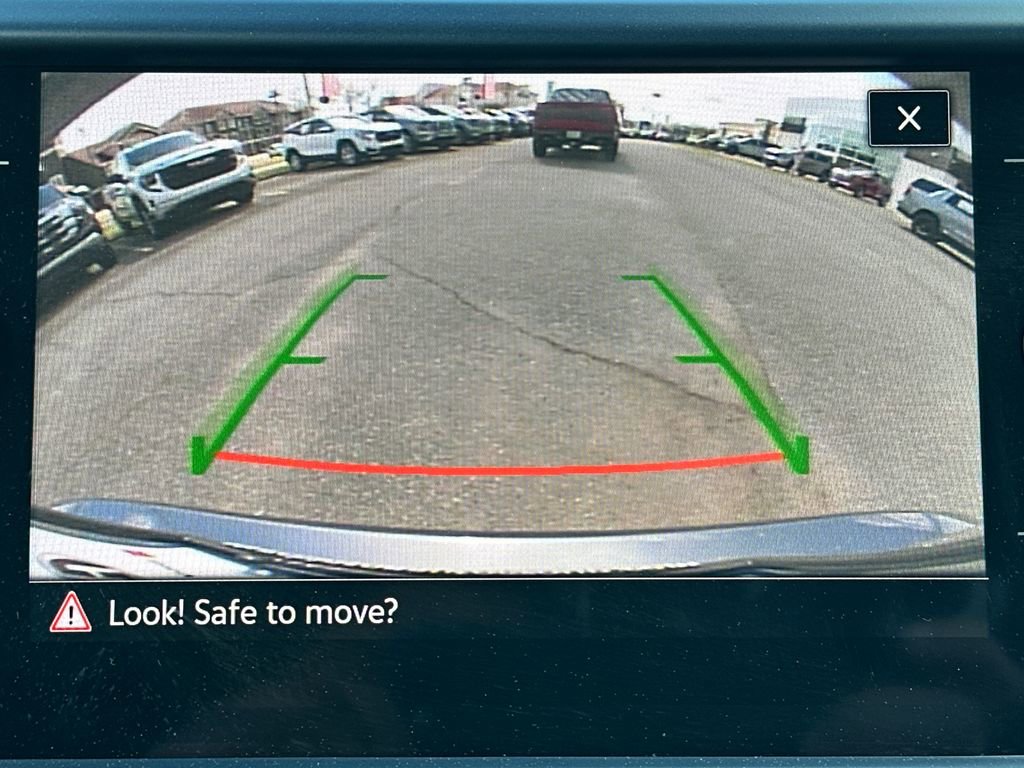 Used 2024 Volkswagen Taos SE image 29