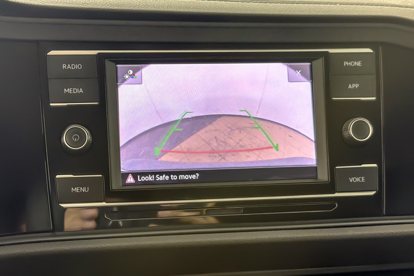 Used 2024 Volkswagen Jetta S FWD image 17