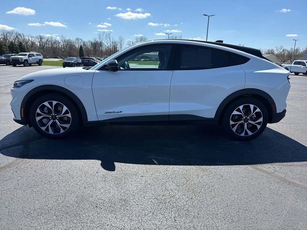 Used 2024 Ford Mustang Mach-E Select image 5