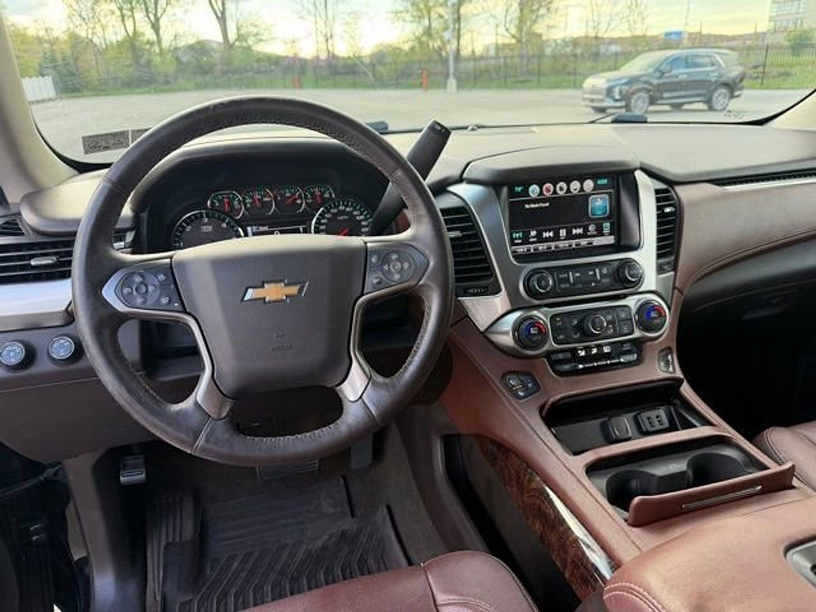 Used 2016 Chevrolet Suburban LTZ AWD/4WD image 15