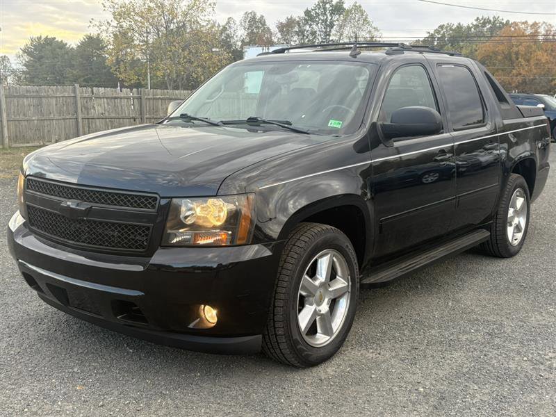 Used 2009 Chevrolet Avalanche LTZ