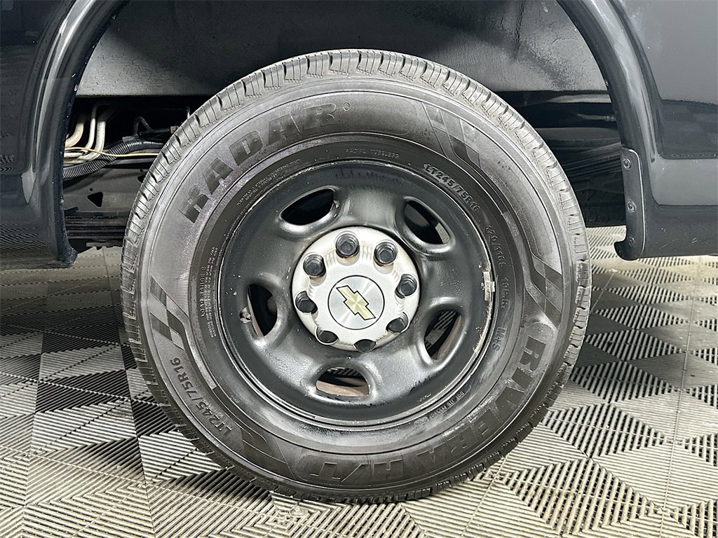 Used 2020 Chevrolet Express 3500 LT w/ LT Preferred Equipment Group image 33
