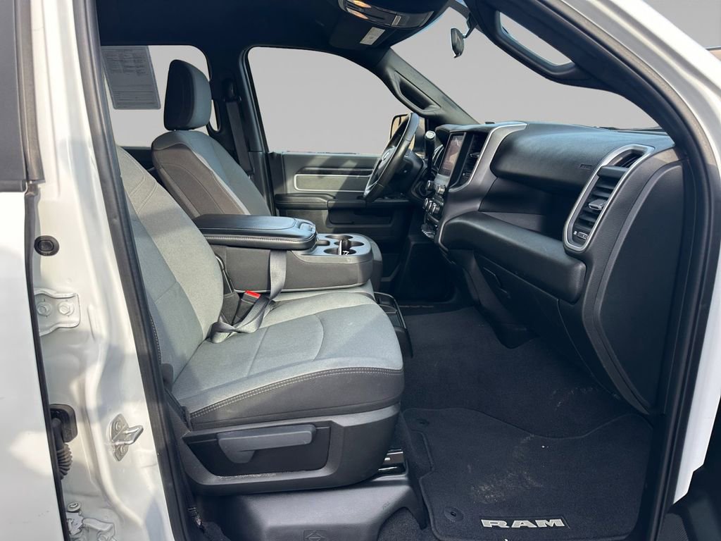 Certified 2022 RAM 3500 Big Horn image 18