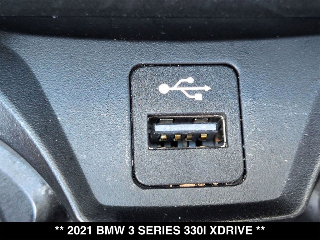 Used 2021 BMW 330i xDrive Sedan w/ Convenience Package image 10
