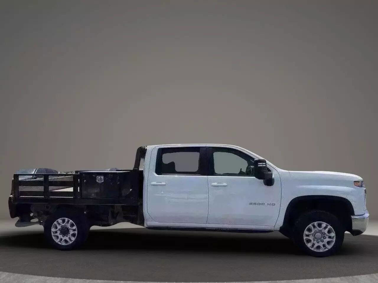 Used 2022 Chevrolet Silverado 2500 LT w/ Convenience Package image 39
