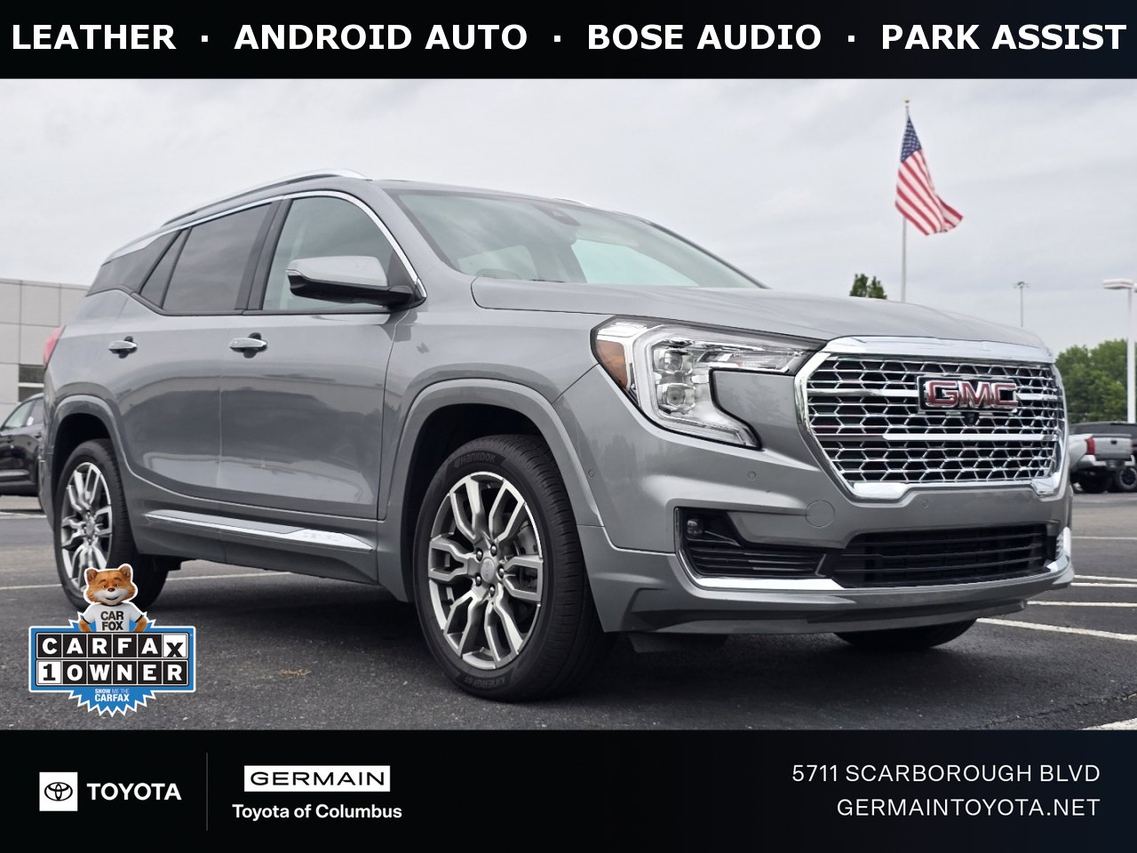 Used 2024 GMC Terrain Denali w/ Denali Premium Package AWD/4WD image 1