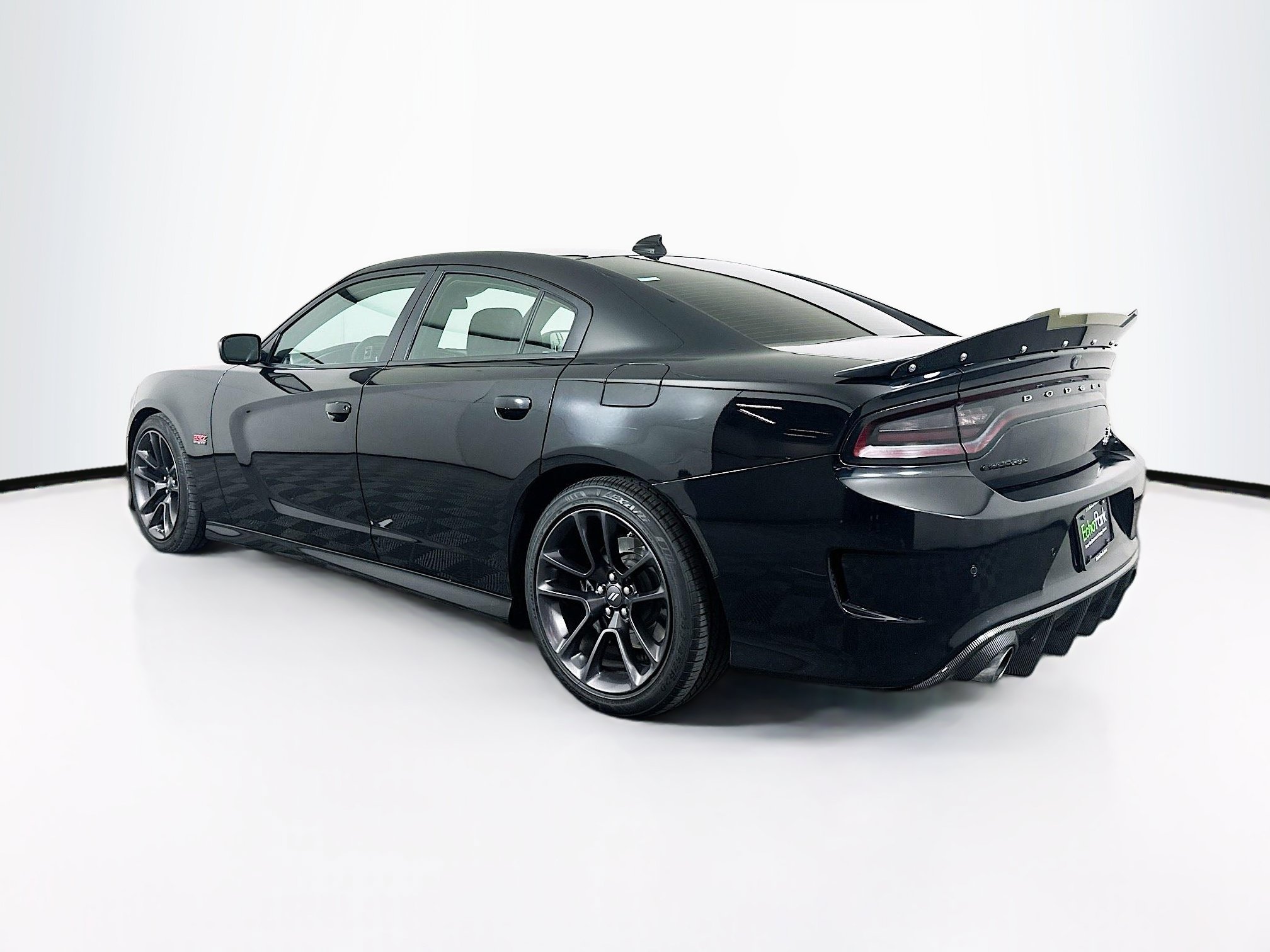 Used 2020 Dodge Charger Scat Pack RWD image 5