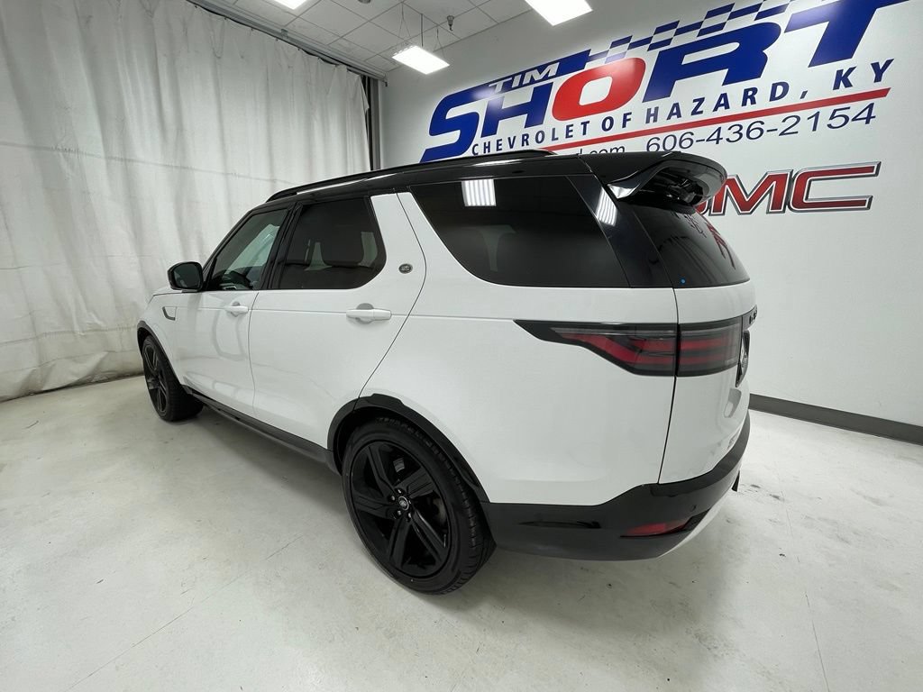 Used 2022 Land Rover Discovery HSE R-Dynamic AWD/4WD image 7