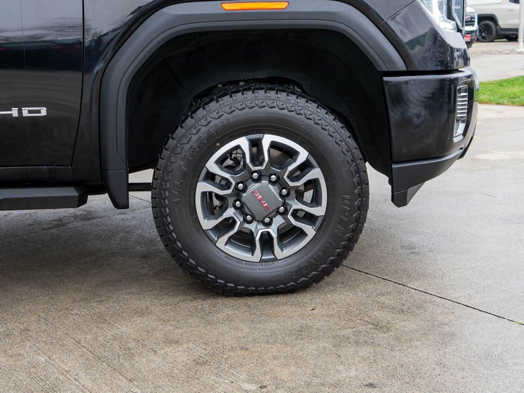 Used 2021 GMC Sierra 2500 AT4 image 39