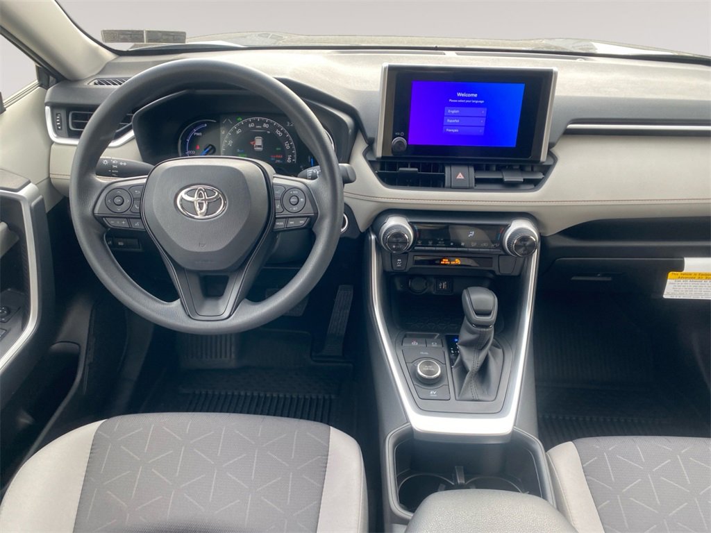 Used 2025 Toyota RAV4 XLE image 10