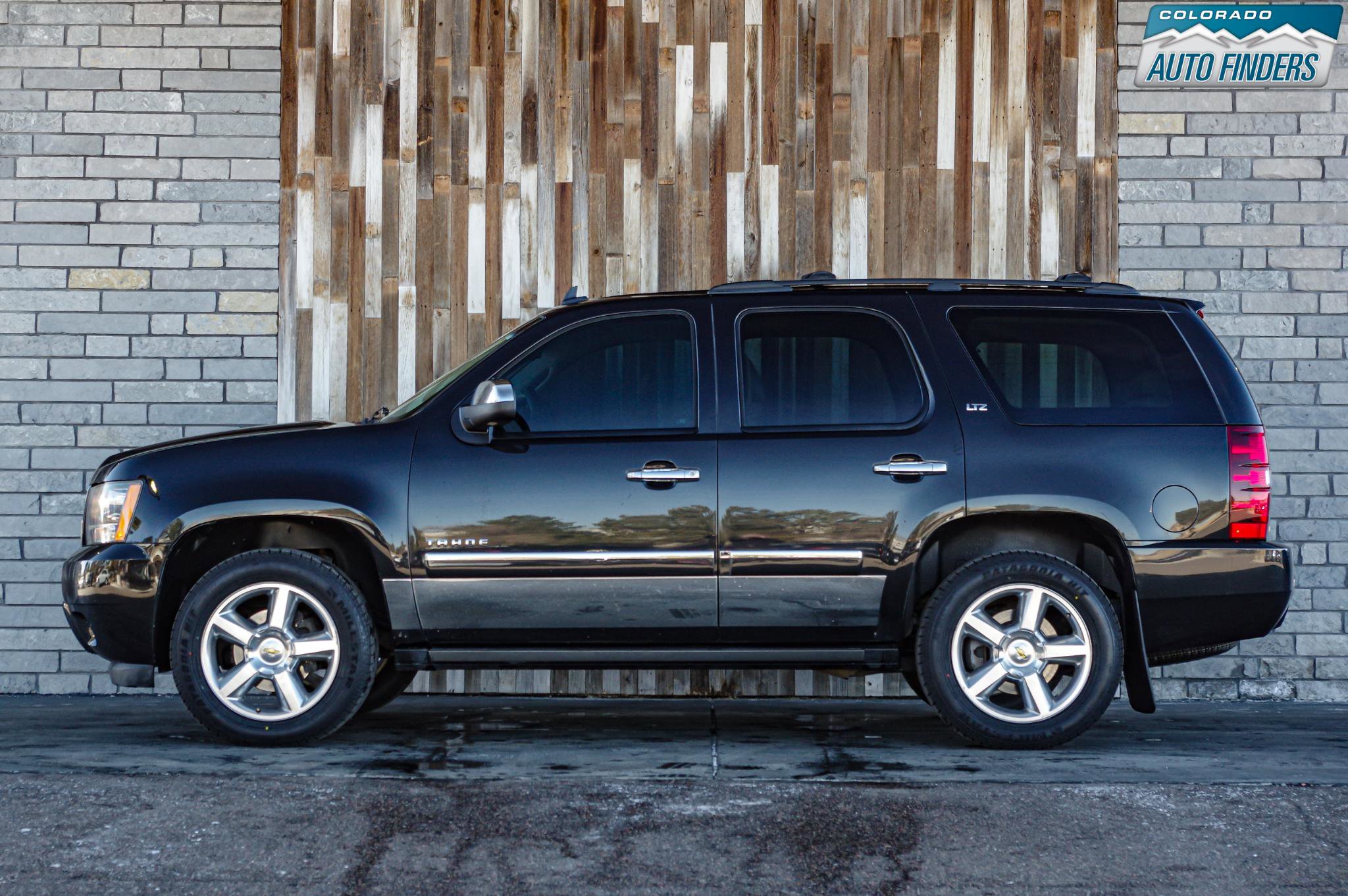 Used 2013 Chevrolet Tahoe LTZ image 3