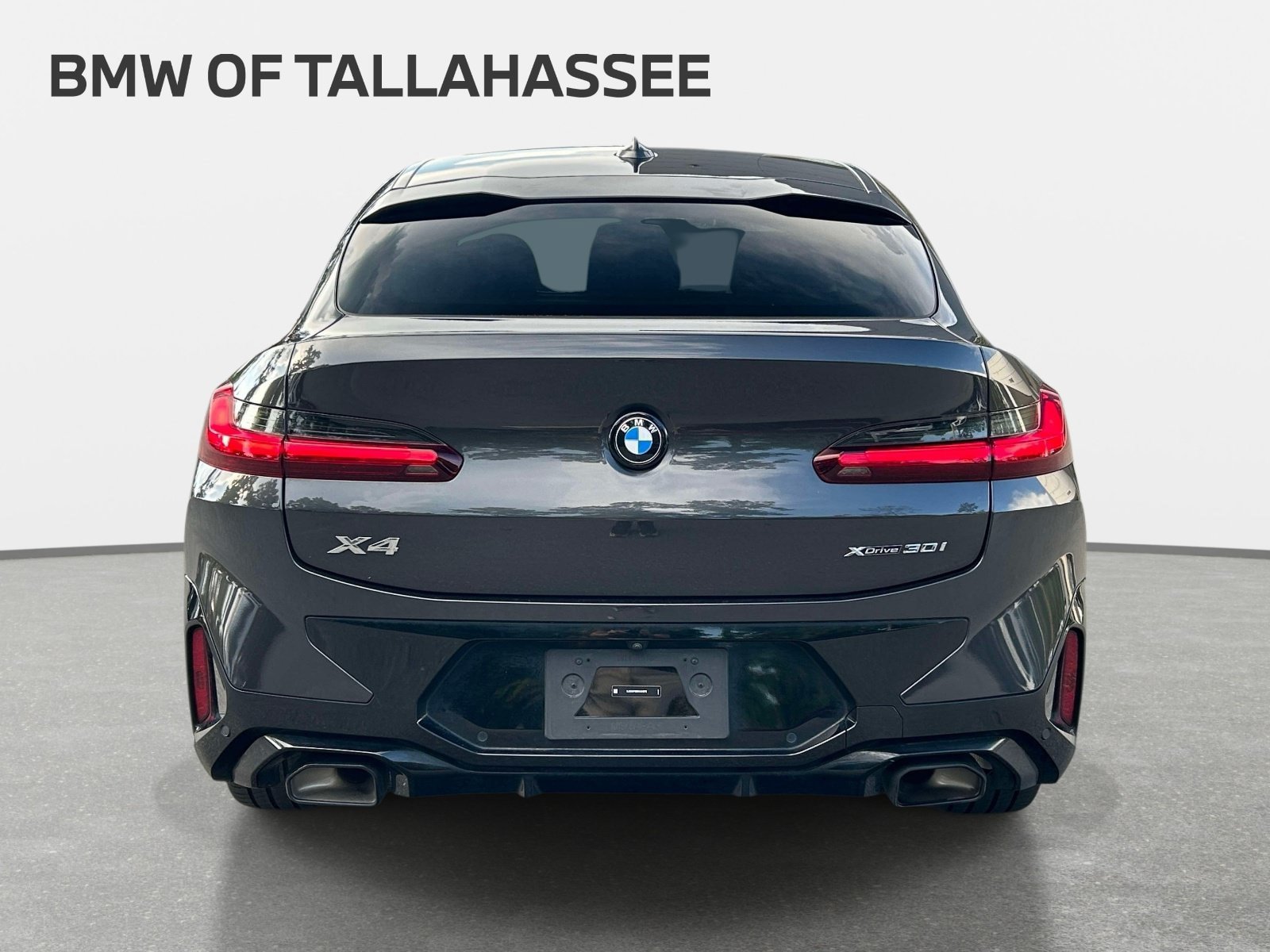 Used 2024 BMW X4 xDrive30i w/ Premium Package AWD/4WD image 6