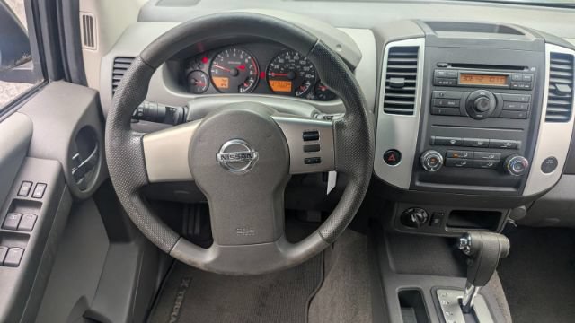 Used 2010 Nissan Xterra S AWD/4WD image 25