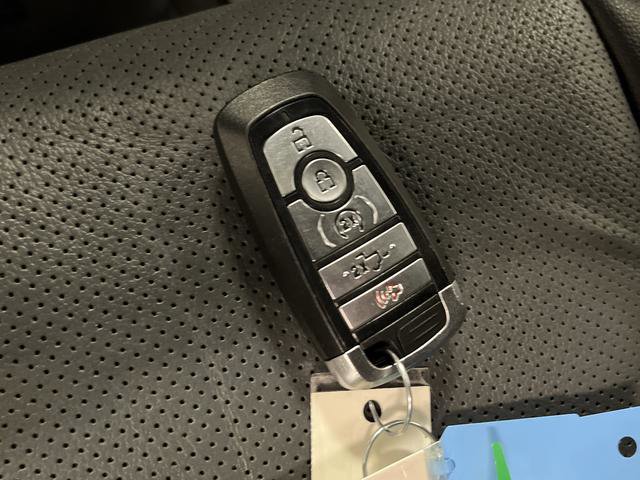 Used 2021 Ford F150 Lariat w/ Equipment Group 502A High image 29