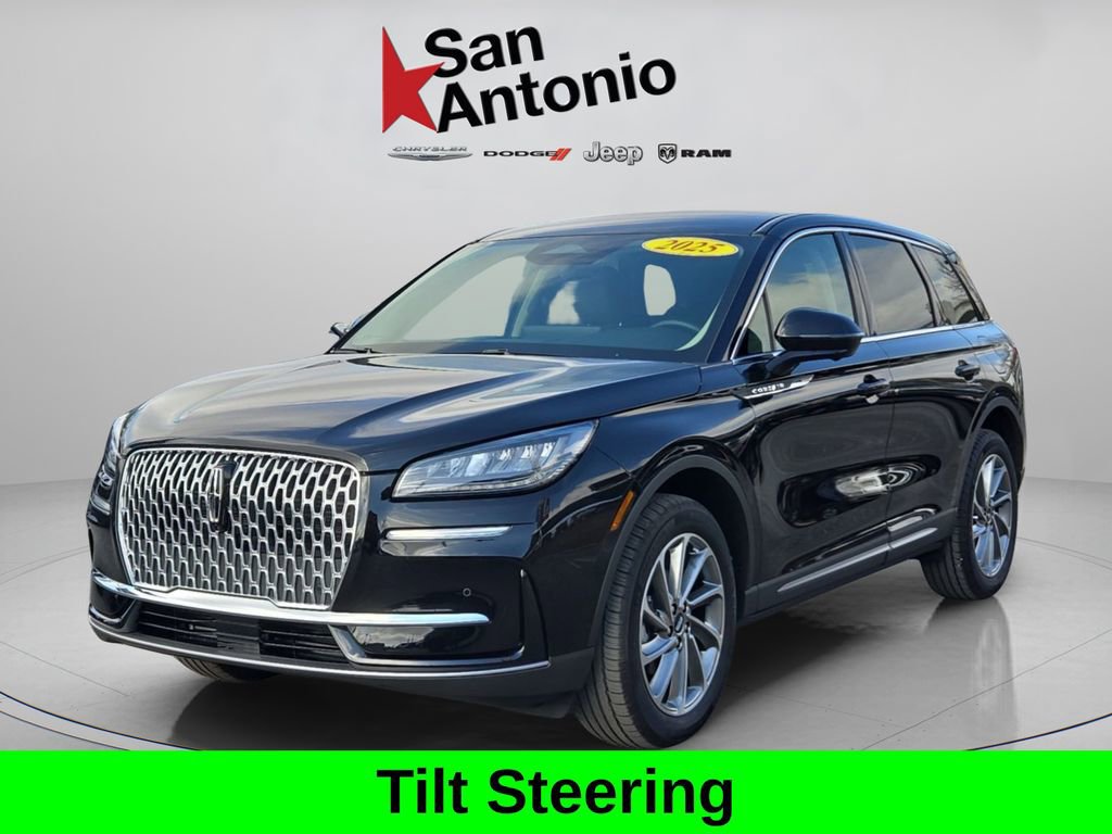 Used 2025 Lincoln Corsair FWD w/ Equipment Group 101A image 4