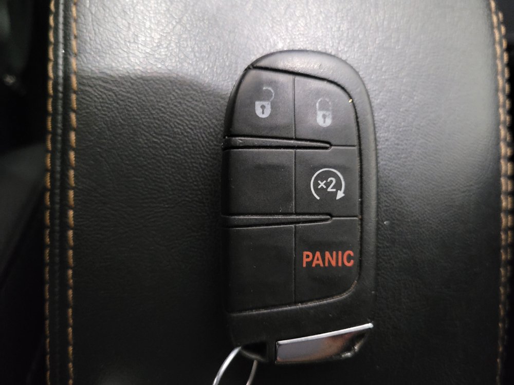 Used 2018 Jeep Compass Limited AWD/4WD image 32
