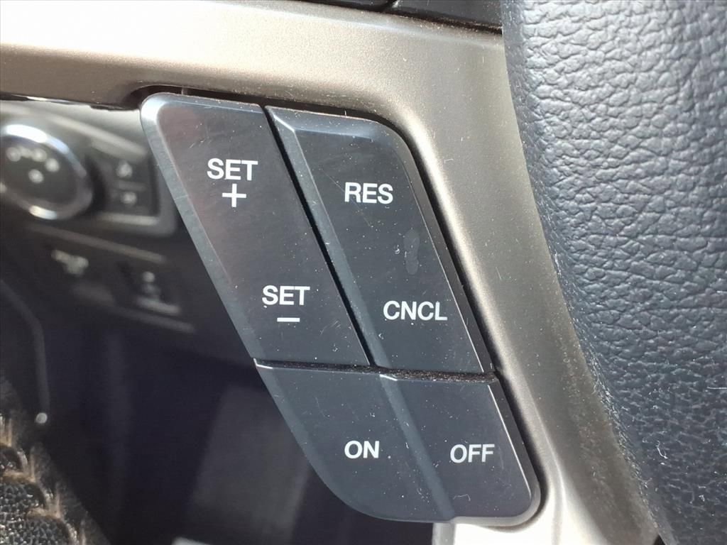 Used 2019 Ford F150 Lariat image 19