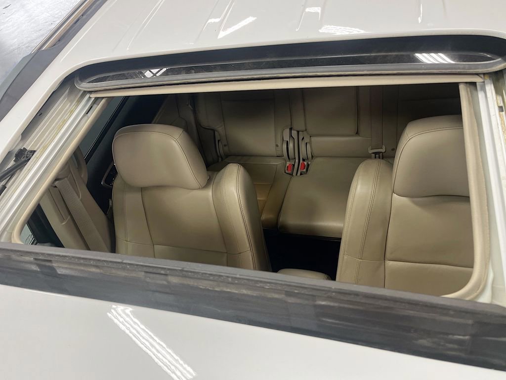 Used 2021 Jeep Grand Cherokee Limited image 22