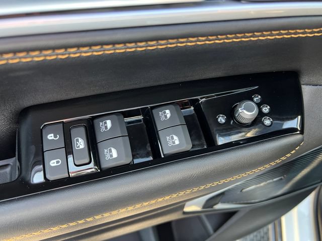 New 2026 Jeep Grand Wagoneer 4WD image 12
