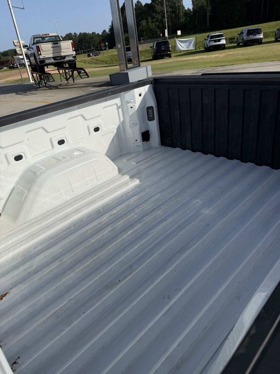Used 2026 Chevrolet Silverado 1500 RST AWD/4WD image 7