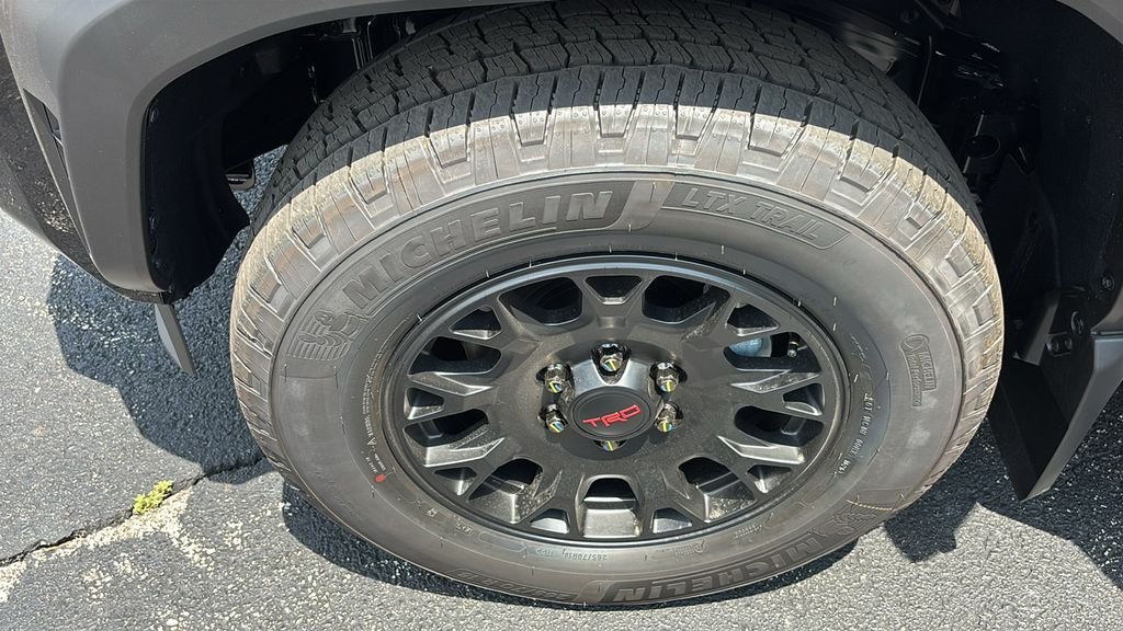 New 2026 Toyota 4Runner TRD Off-Road Premium AWD/4WD image 34
