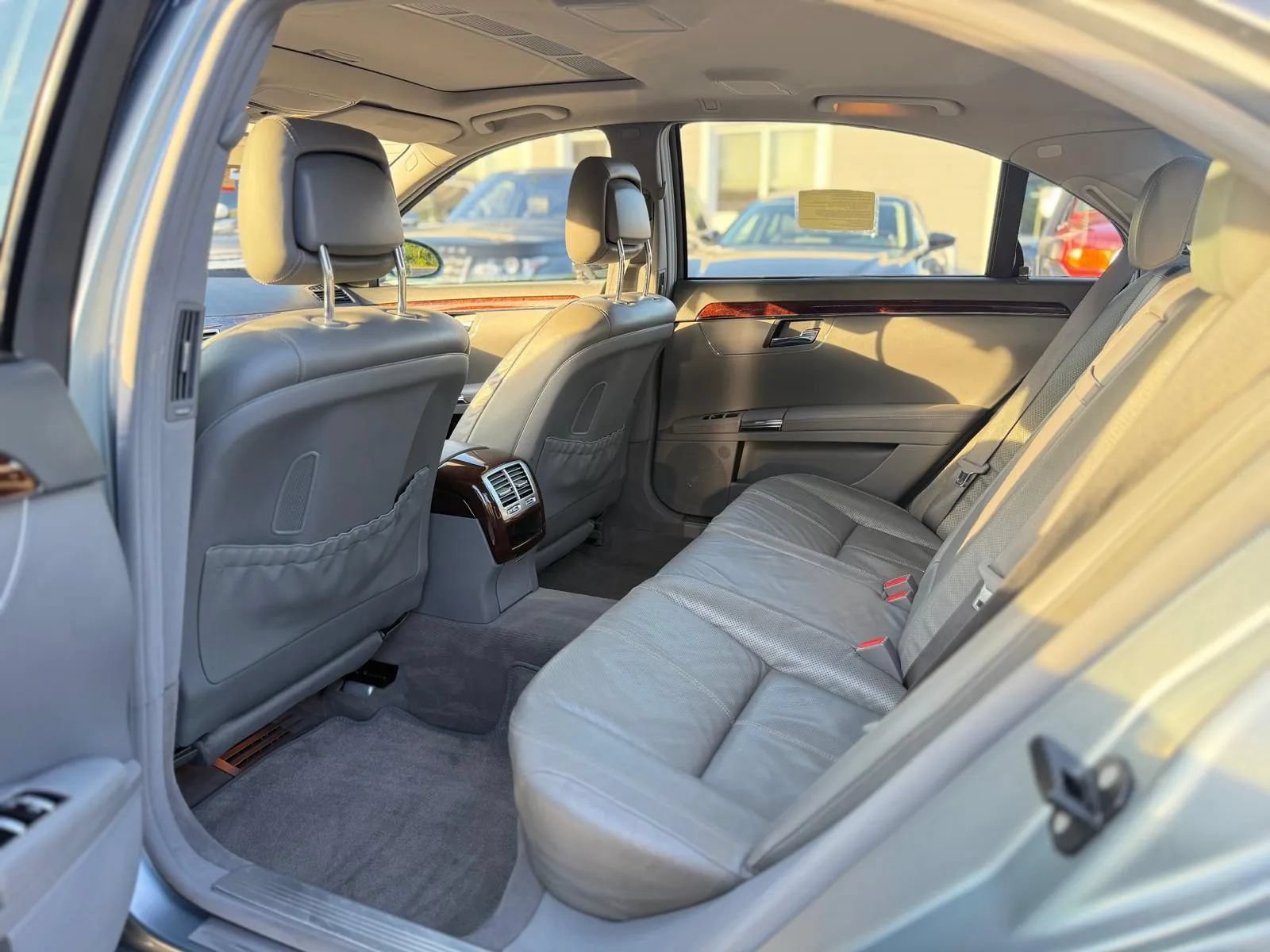 Used 2009 Mercedes-Benz S 550 image 11