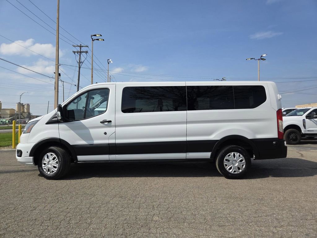 Used 2024 Ford Transit 350 XLT RWD image 17