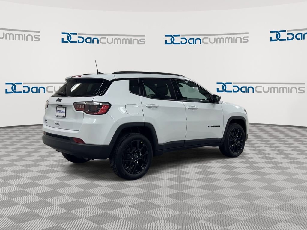 New 2026 Jeep Compass Latitude image 8