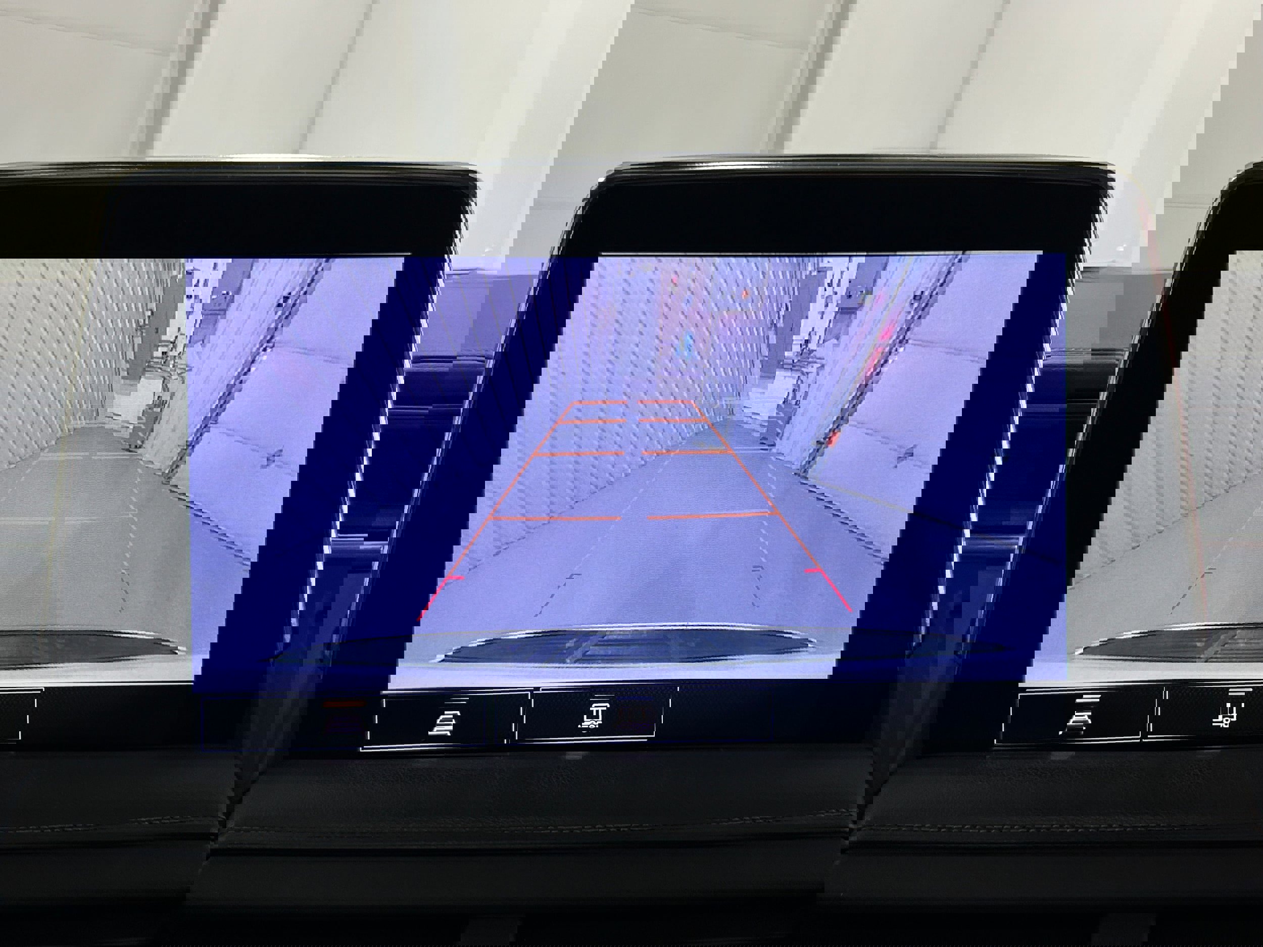 Used 2021 Chevrolet Suburban Z71 AWD/4WD image 9