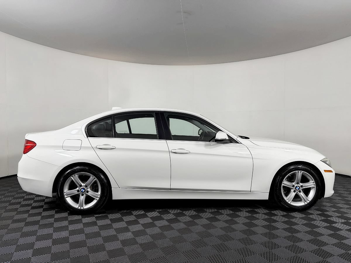 Used 2015 BMW 328i Sedan RWD image 7